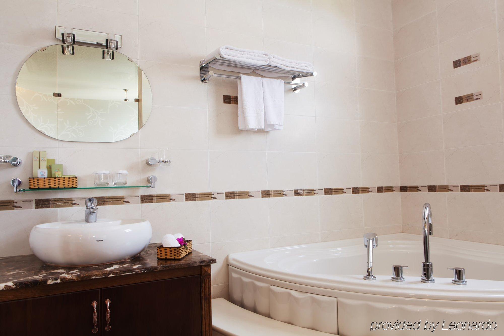 The Sun Hotel Nha Trang Exterior photo